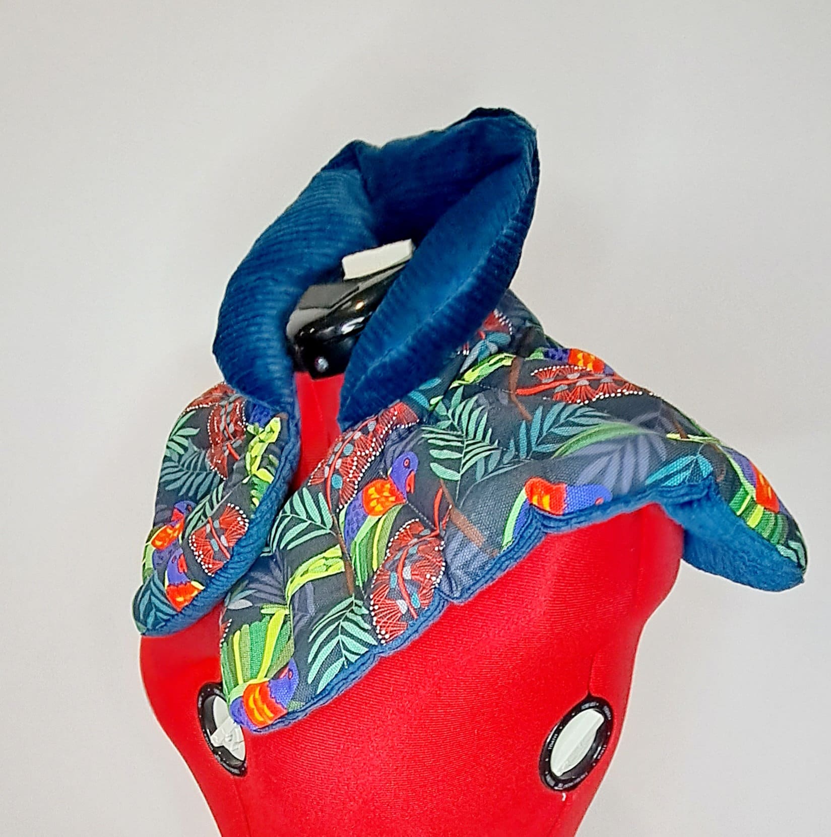 Ex-Large Neck, Shoulder & Upper Back Heat Pack with Collar